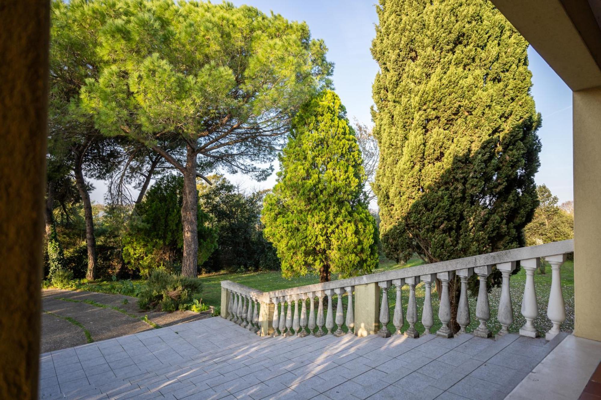 Il Lato Azzurro Hotel Venesia Bagian luar foto