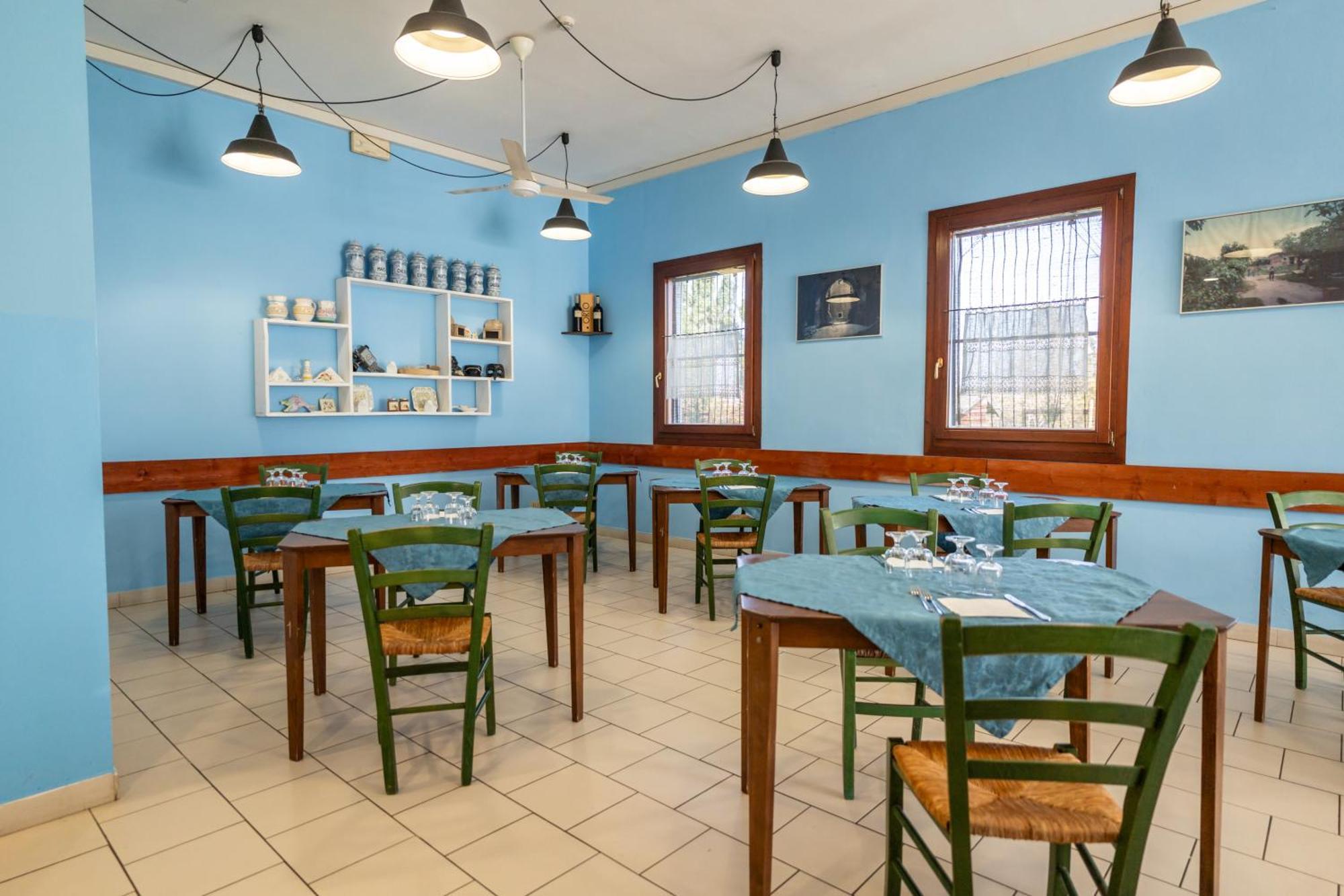 Il Lato Azzurro Hotel Venesia Bagian luar foto