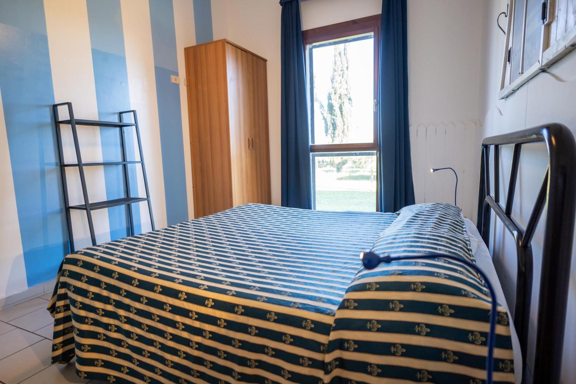 Il Lato Azzurro Hotel Venesia Bagian luar foto