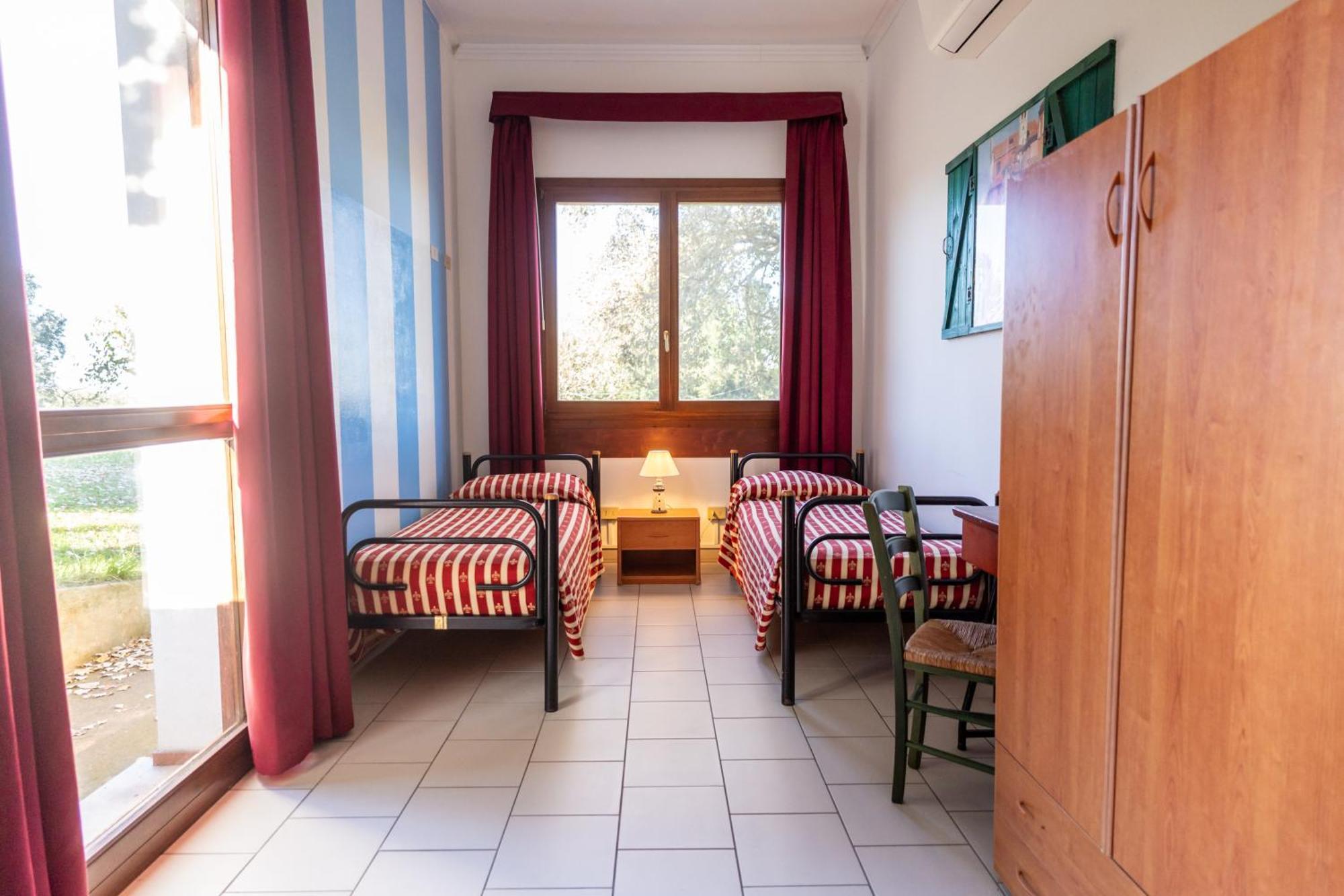 Il Lato Azzurro Hotel Venesia Bagian luar foto