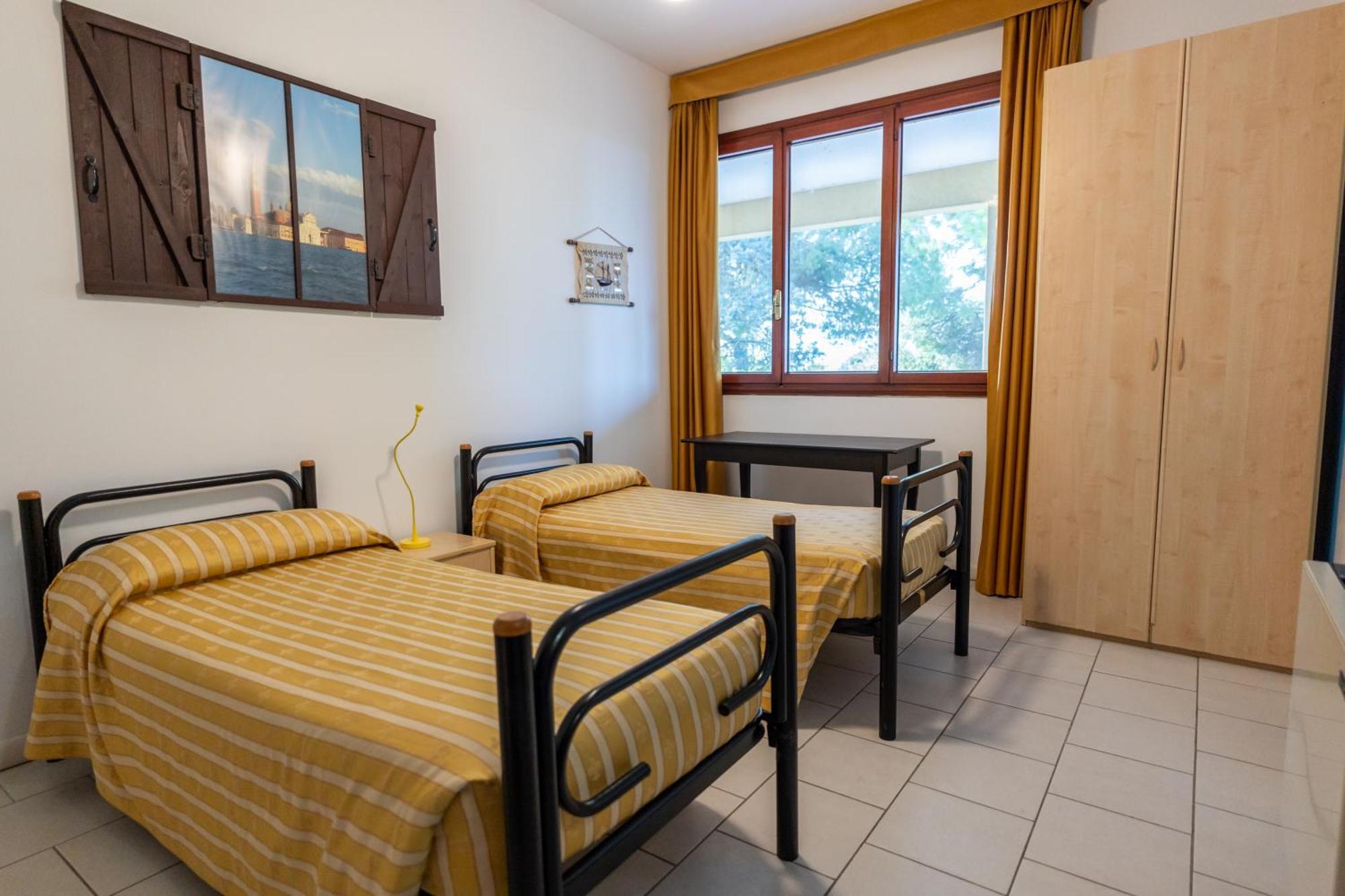 Il Lato Azzurro Hotel Venesia Bagian luar foto