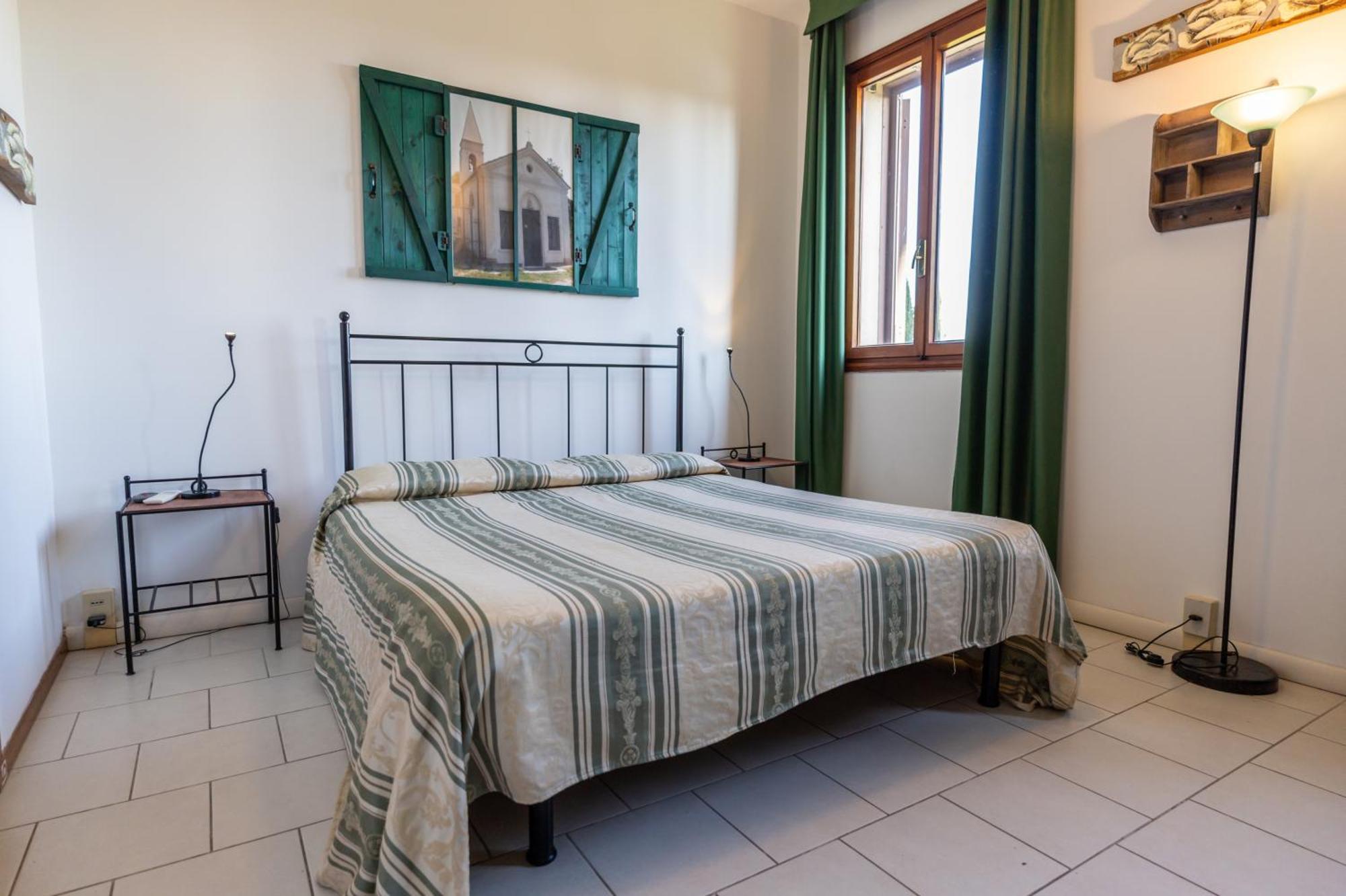 Il Lato Azzurro Hotel Venesia Bagian luar foto